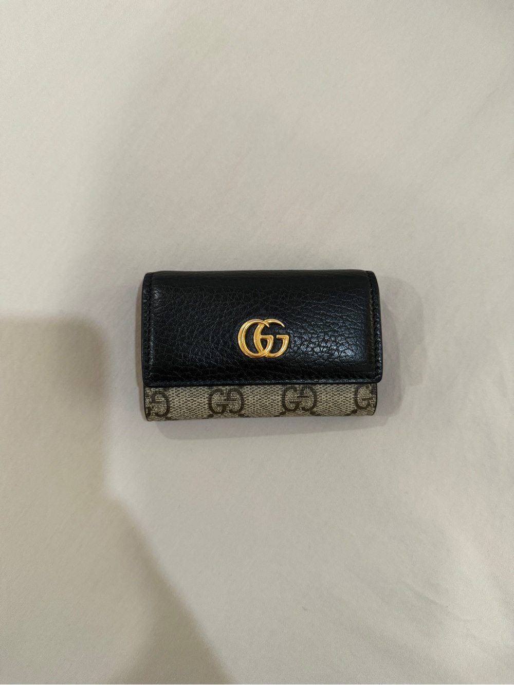 Gucci Black Leather & Brown GG Canvas Key Holder with Gold Logo
